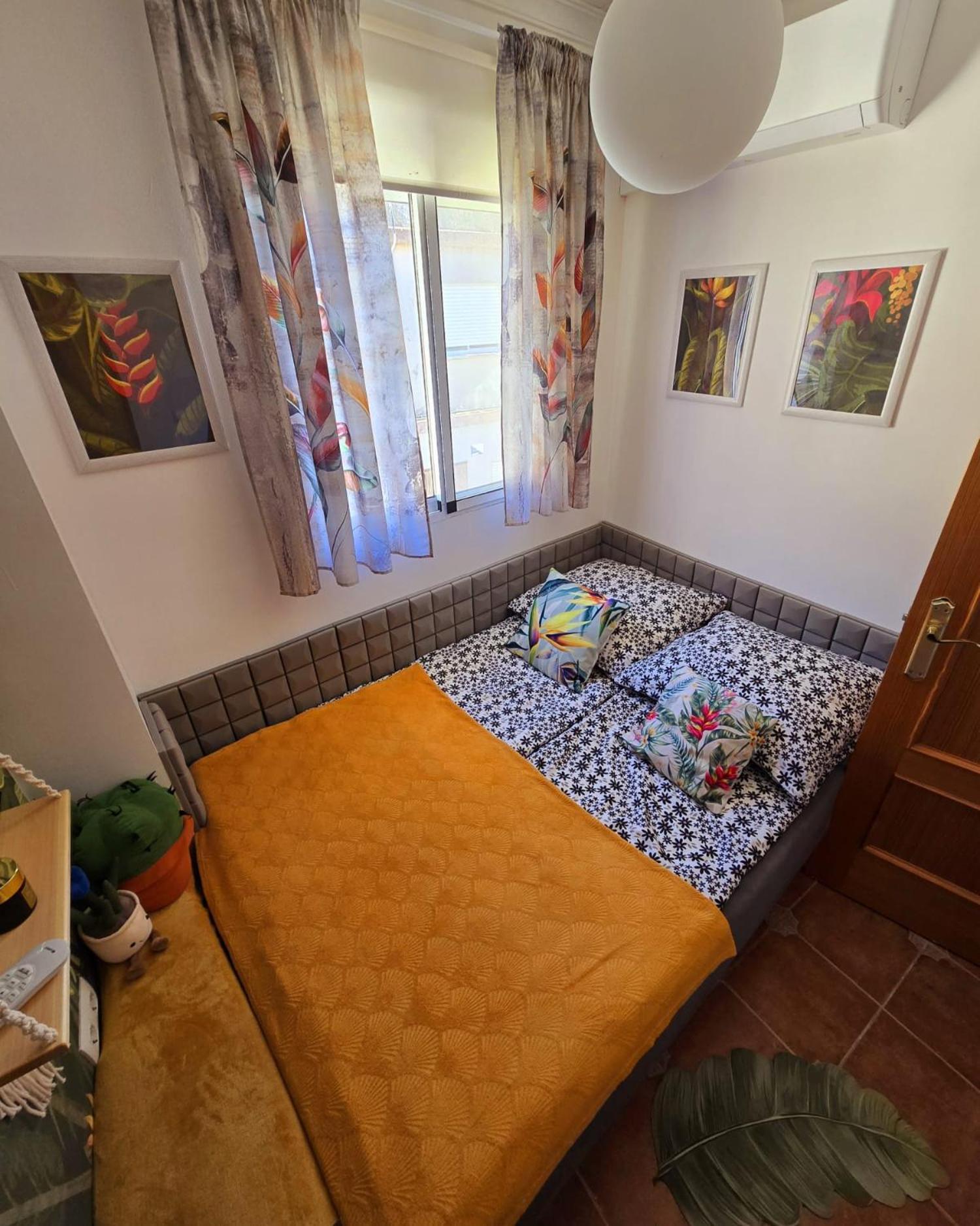 Holiday House - Casa De Monica Cullera Dış mekan fotoğraf
